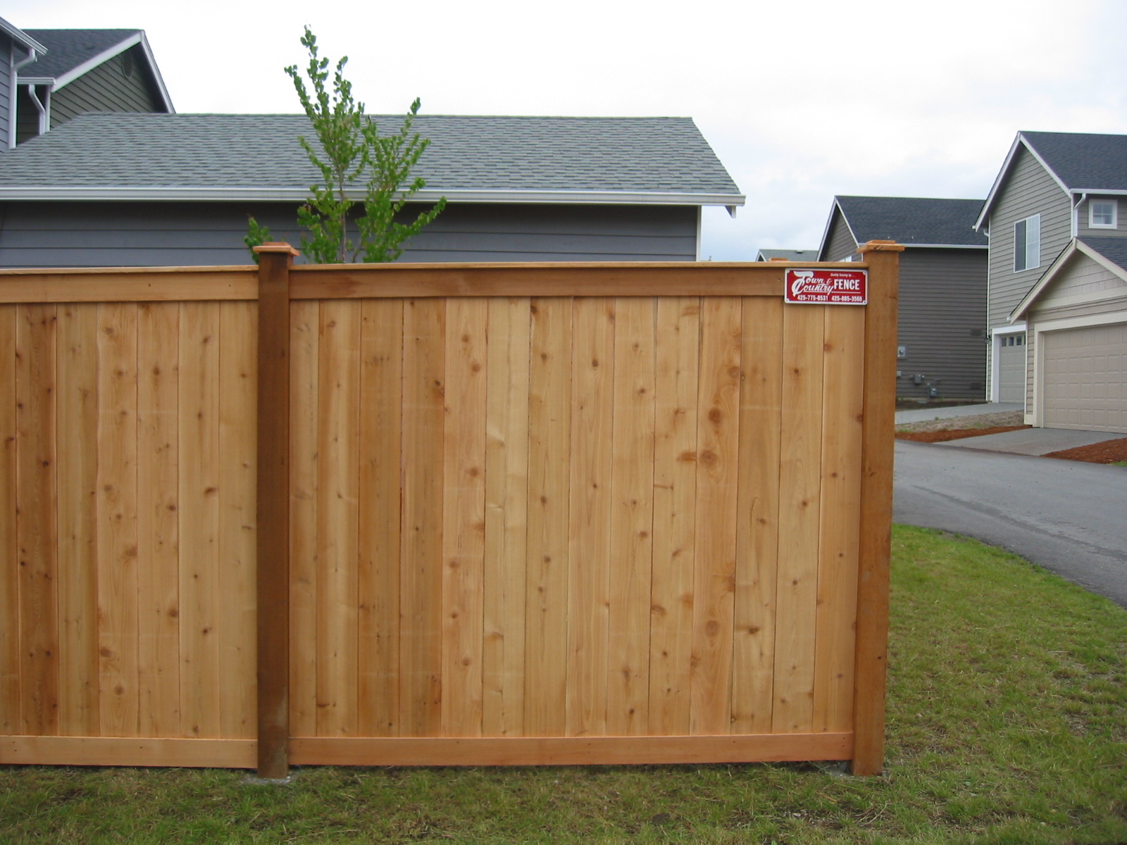 What Type of Fence Lasts the Longest? Town and Country Fence
